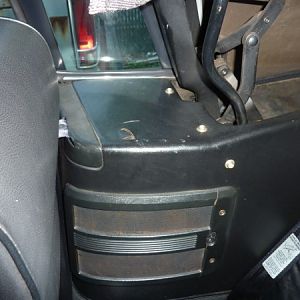 90 tripple black 4cyl vert