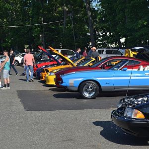 Cruise-In at Ramp Ford