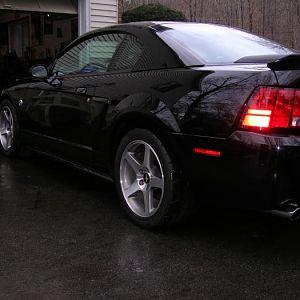 The 50 degree day last week allowed me to wash my car. The pics kinda suck cause I'm no photographer, but this is what I have for now