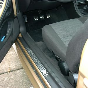 Bullitt pedals and painted door pulls
w/SEM interior paint palomino gold
(not a perf.match but close)