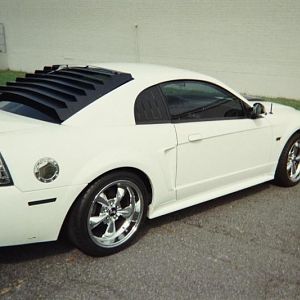 2000 mustang gt 010