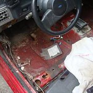 The culprit in the leaning seat