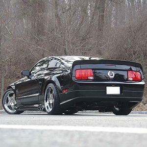 2005 Mustang Cervini Kit 196
