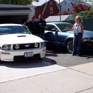 My good friend Marco and his son Anthony and the G/F Always gets in the pics!!!!
I made him sell his mint red 04 Thunderbird and buy that C/S !!!!