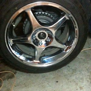 2kr rims on rear. will remove and clean after rest of install