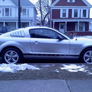 09 mustang   passenger side