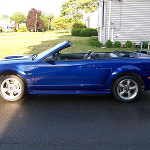 2002 GT