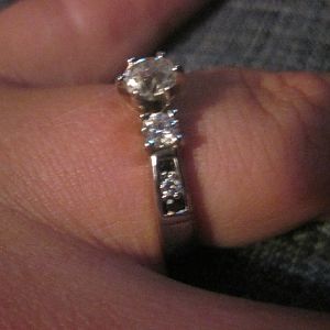 Black and white diamond chips