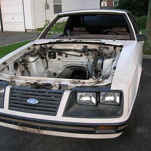 Front-needs Windshield.