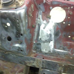 Smoothing shock towers