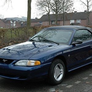 waiting for its new 05 GT rims