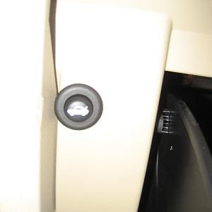 Mustang   Trunk Release 2