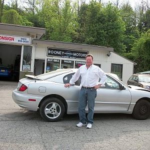 The proud donor and sponsor, Tim Rooney!