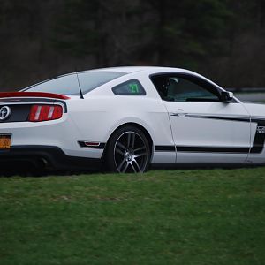 Lime Rock 4 18 11 026