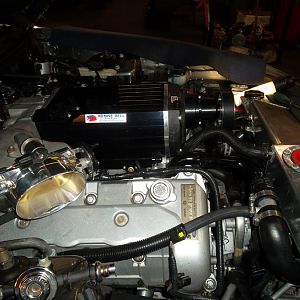 better pic of the cooling mod and the big oval tb