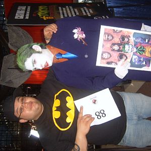 I think Id win this fight jokers kinda small