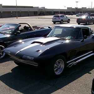 Customized '64 Vette