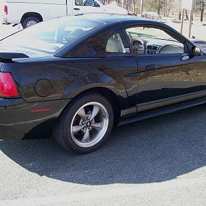 Taking a break from a perfect day of cruisin'