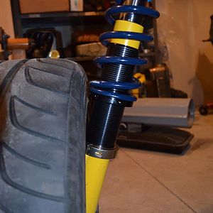 Mockup of coil overs, it clears!!