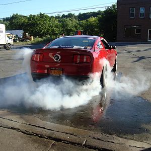 Burnin up them sneakers.