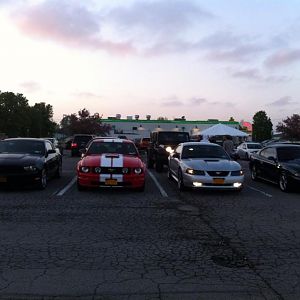 5/11/2013 WNYM Quaker Steak Meetup