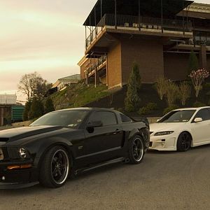 Mustang Mazda Shadows