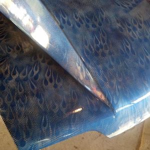 I did a custom carbon fiber look with flames..it looks sweet!!!