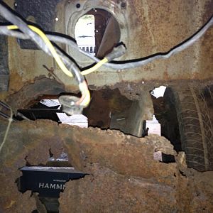 This is the RH floor board. (or at least where it should be).