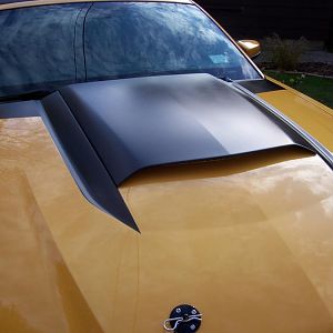 New matt black paint added to my hood to match hood scoop