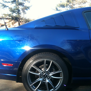 Quarter Window Louver