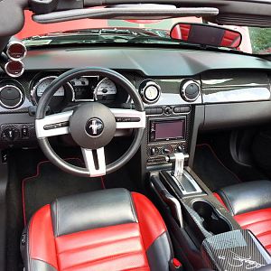 Yep. It's an auto -sorry.  Perfect for me though. Never was very good at driving a stick.