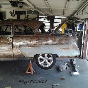 54 Crestline on 07 Crown Vic interceptor chasis & drivetrain