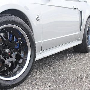 xxr526 w/t HTR Z 2s an mickey thompsons in the rear. 17x9x10