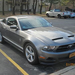 Jan 2017 - New hood and wheels (front angle view)