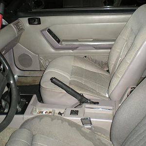 hmmm donor driver seat was perhaps out of a T tops or Sunroof car? lol