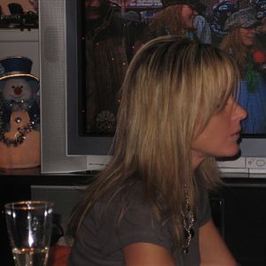 Dee is very focused!