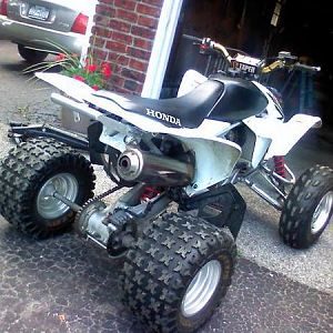 my 450r got rid of it miss it =(